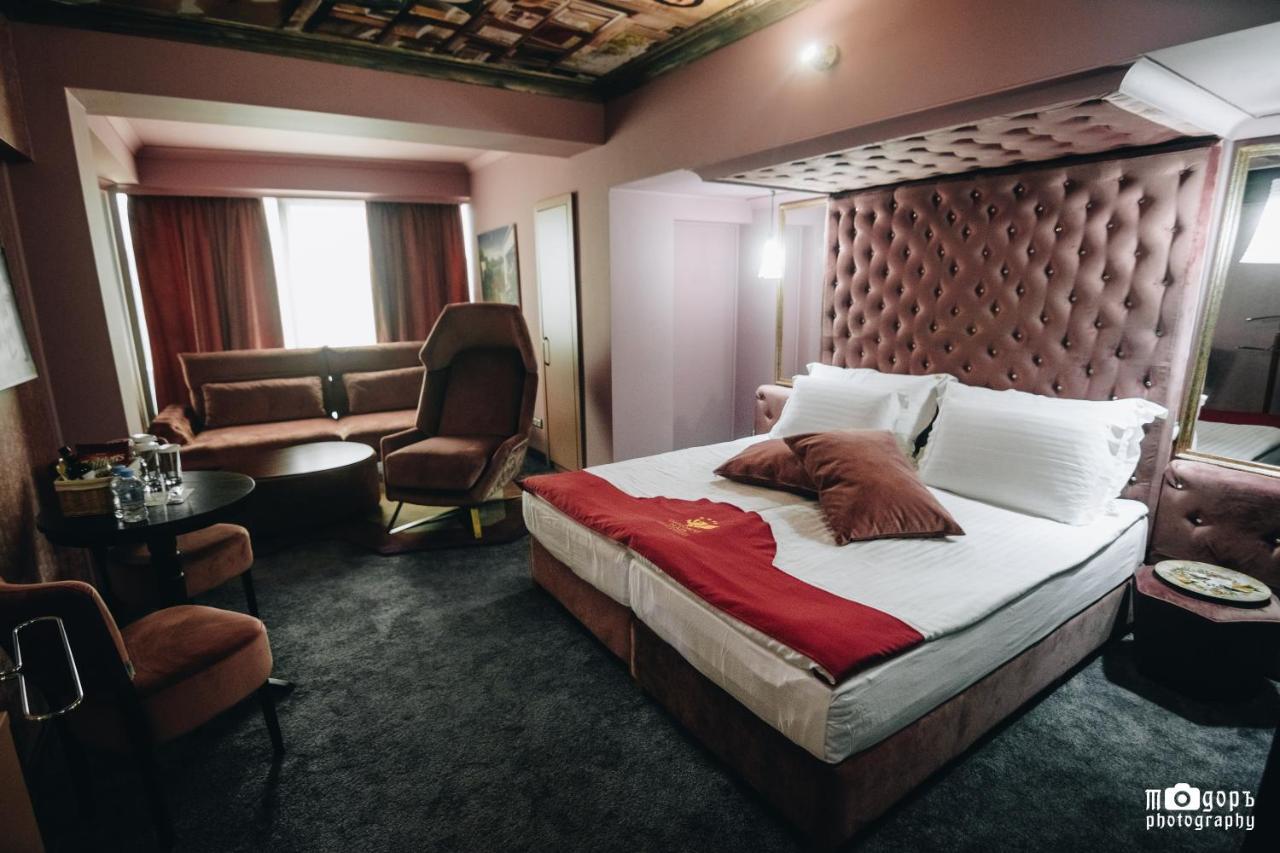 Diplomat Plaza Hotel & Resort 루코비트 외부 사진